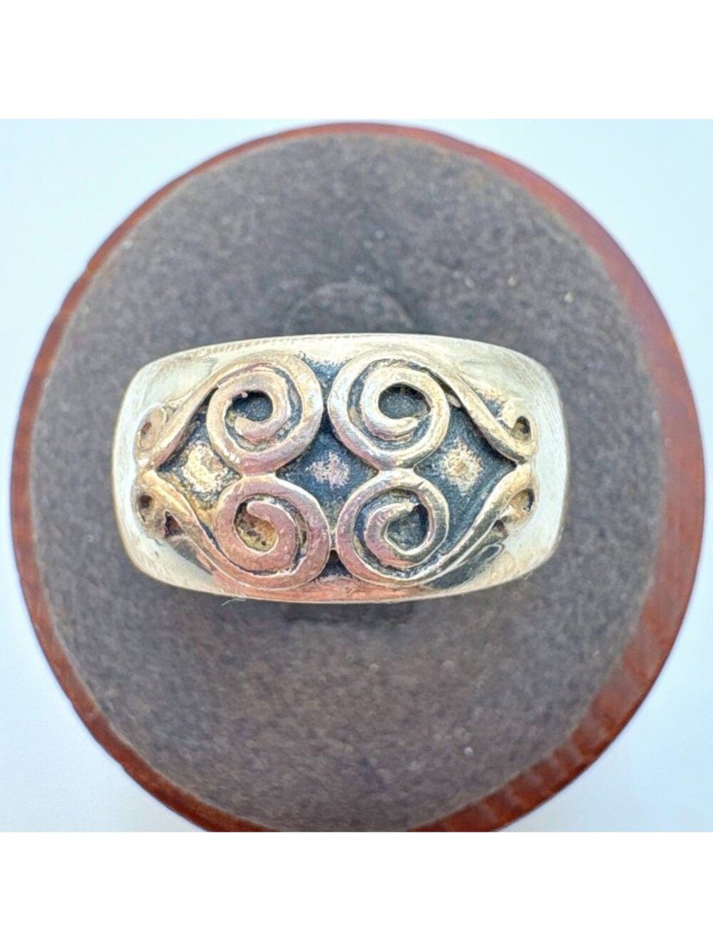 Scroll Design Tapered Band Vintage Sterling Silver 925 Ring Size 7.25